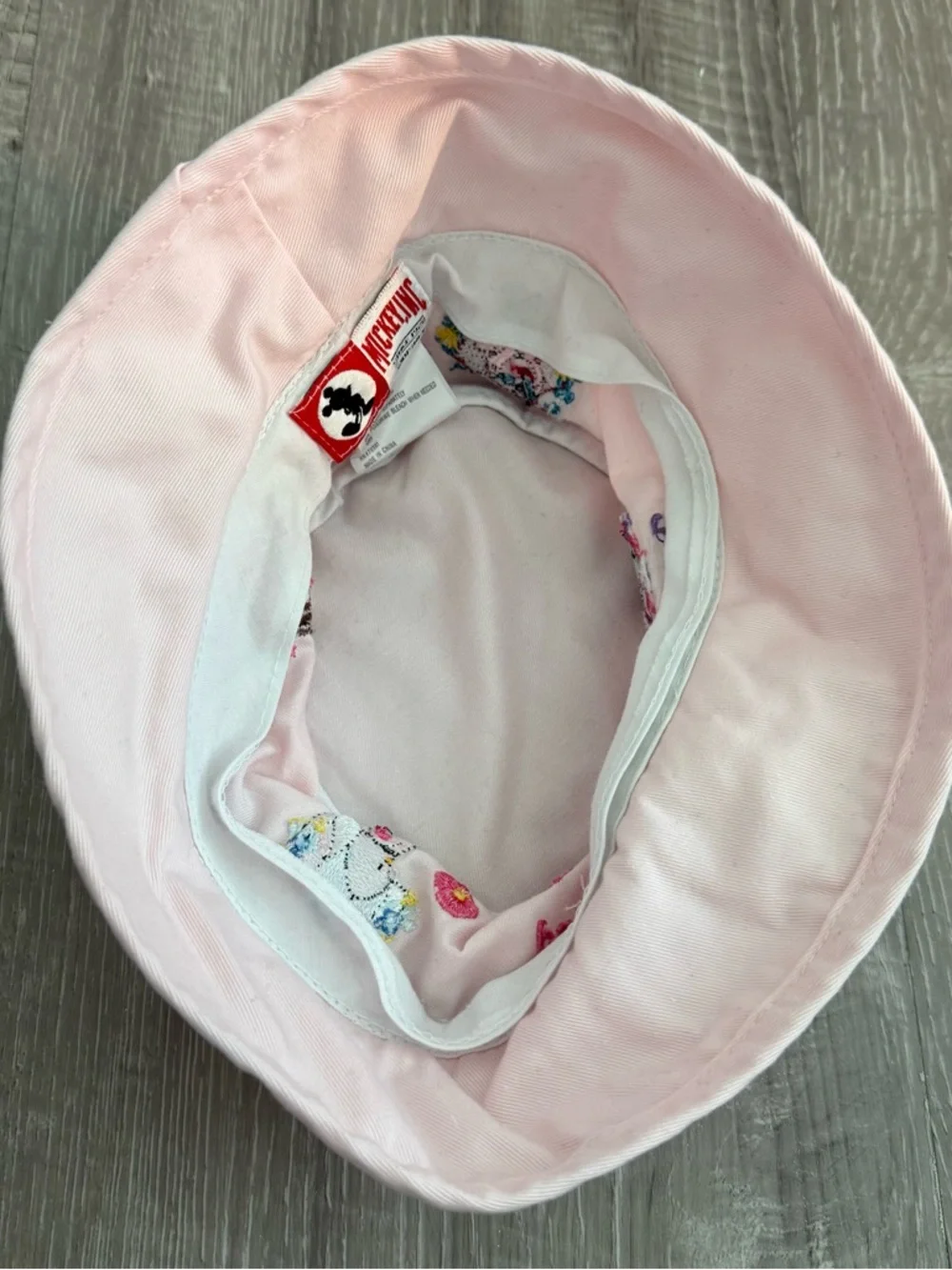 VTG 90s Mickey Inc Disneyland Princesses Pink Embroidered Youth Bucket Hat OS